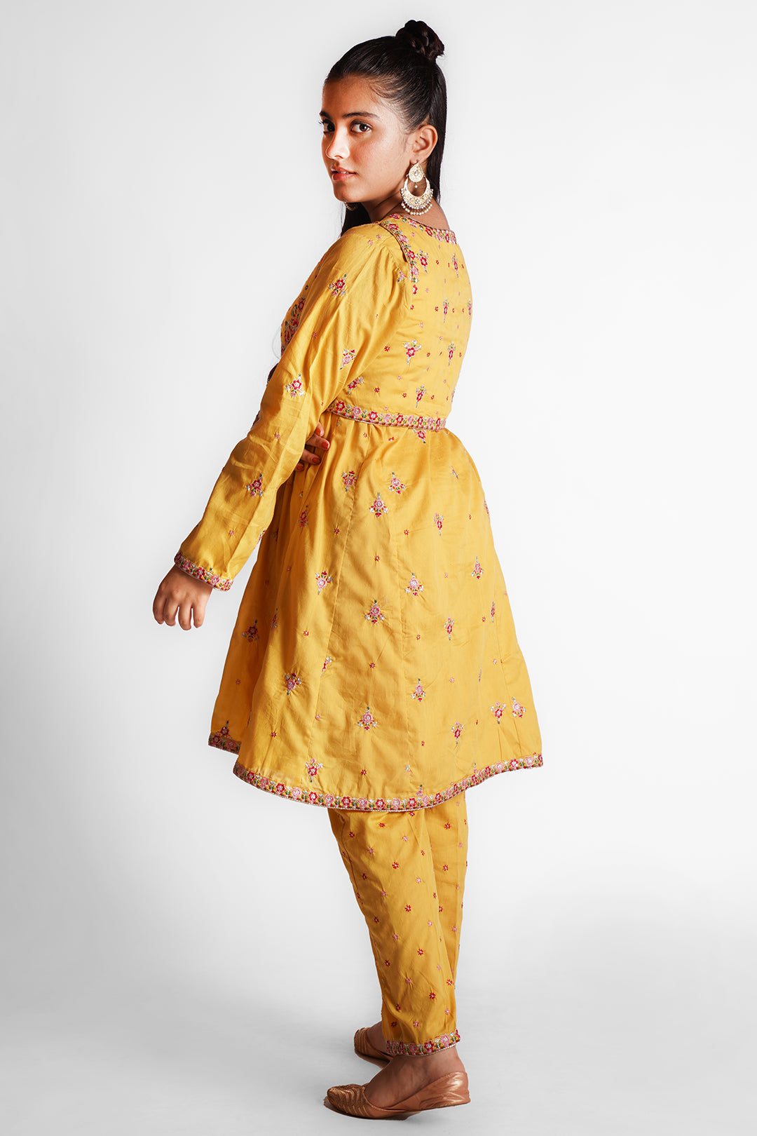3 Piece Suit Jacquard Embroidered Suit with Koti & Trouser SFC-192