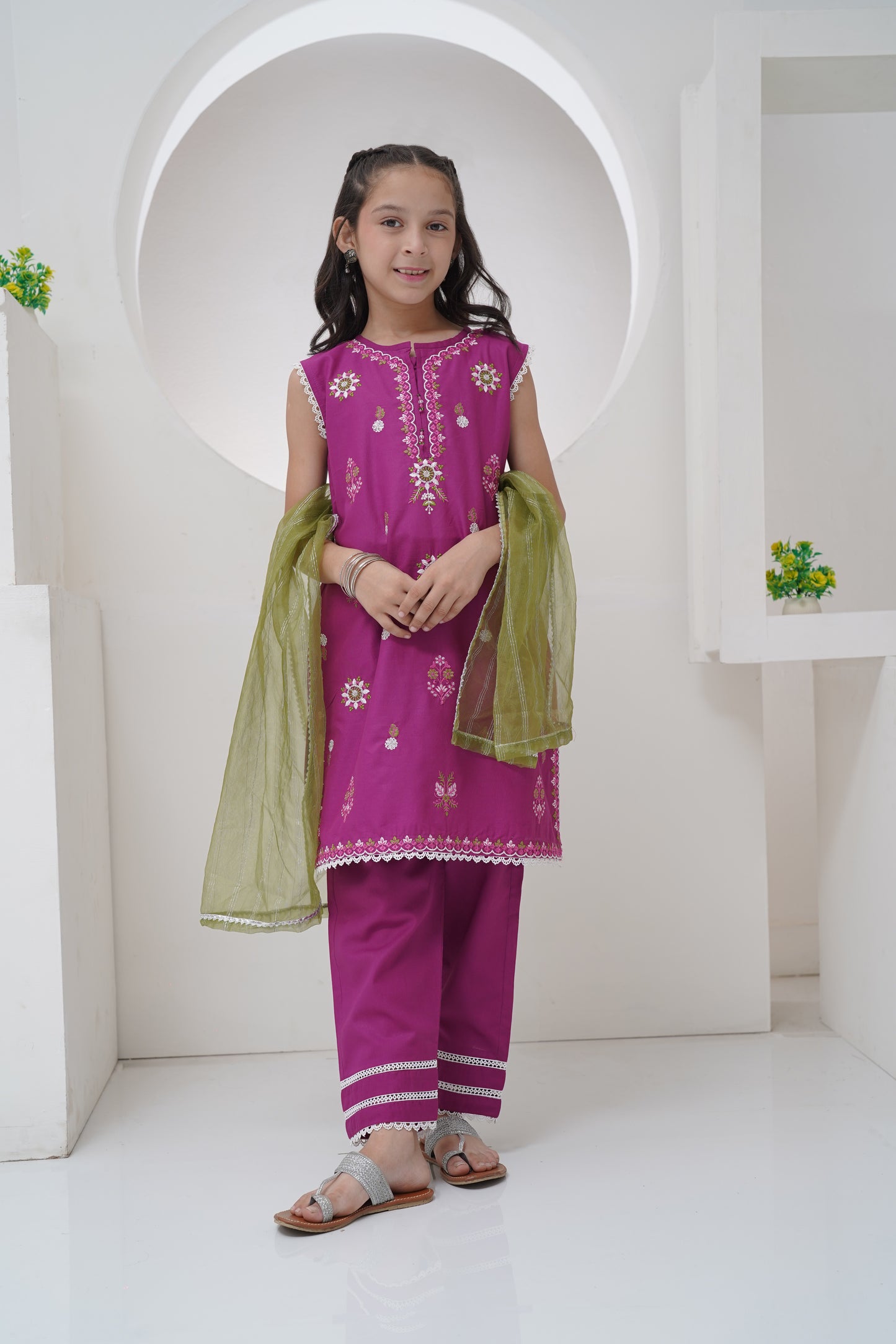 3 Piece Embroidered Suit GS-EMB-002