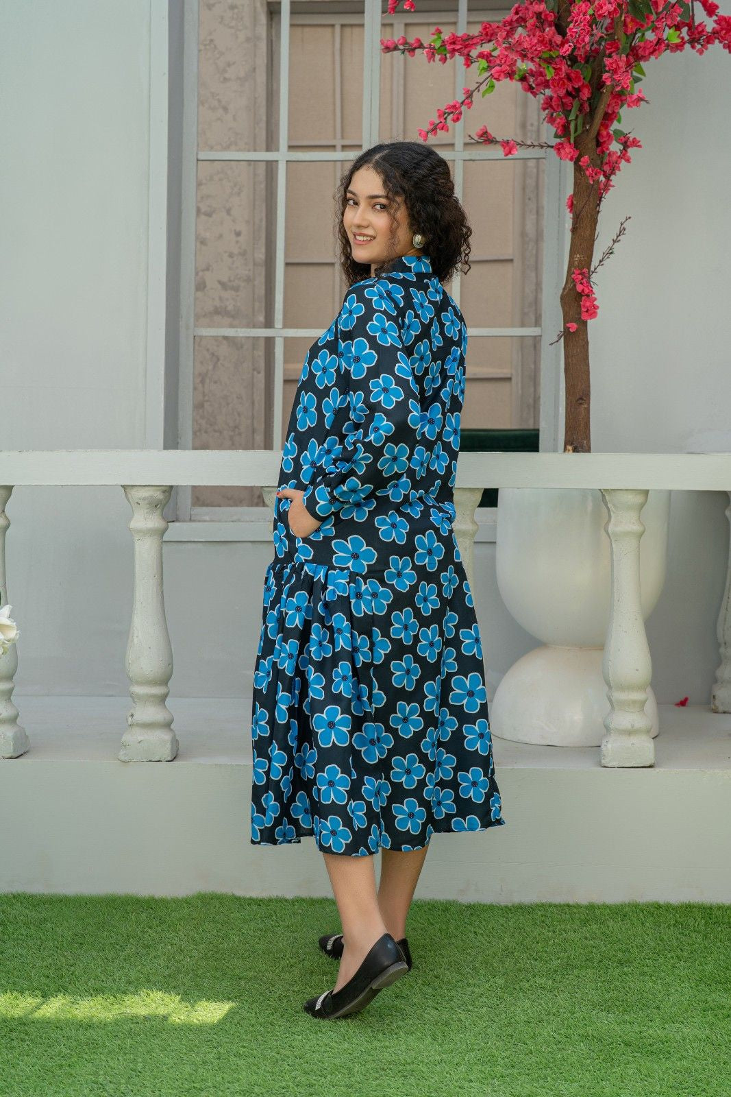 Arabic Lawn Floral Maxi - T-FRK-007