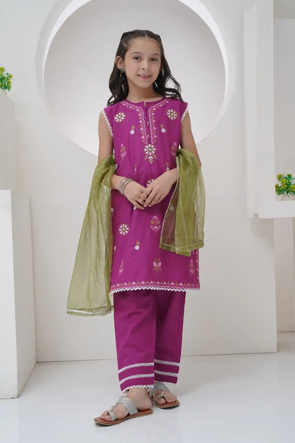 3 Piece Embroidered Suit GS-EMB-002