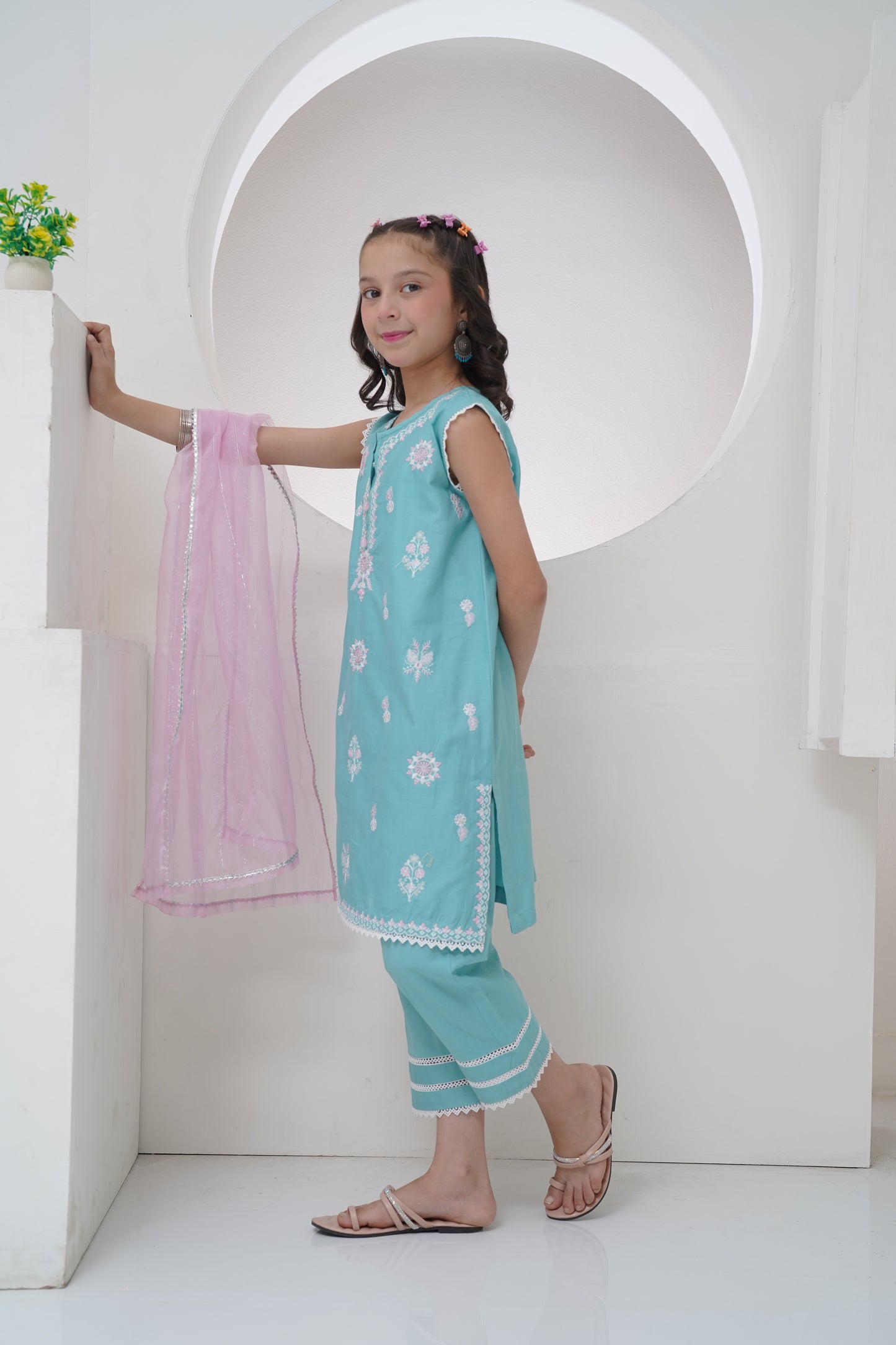 3 Piece Embroidered Suit GS-EMB-002