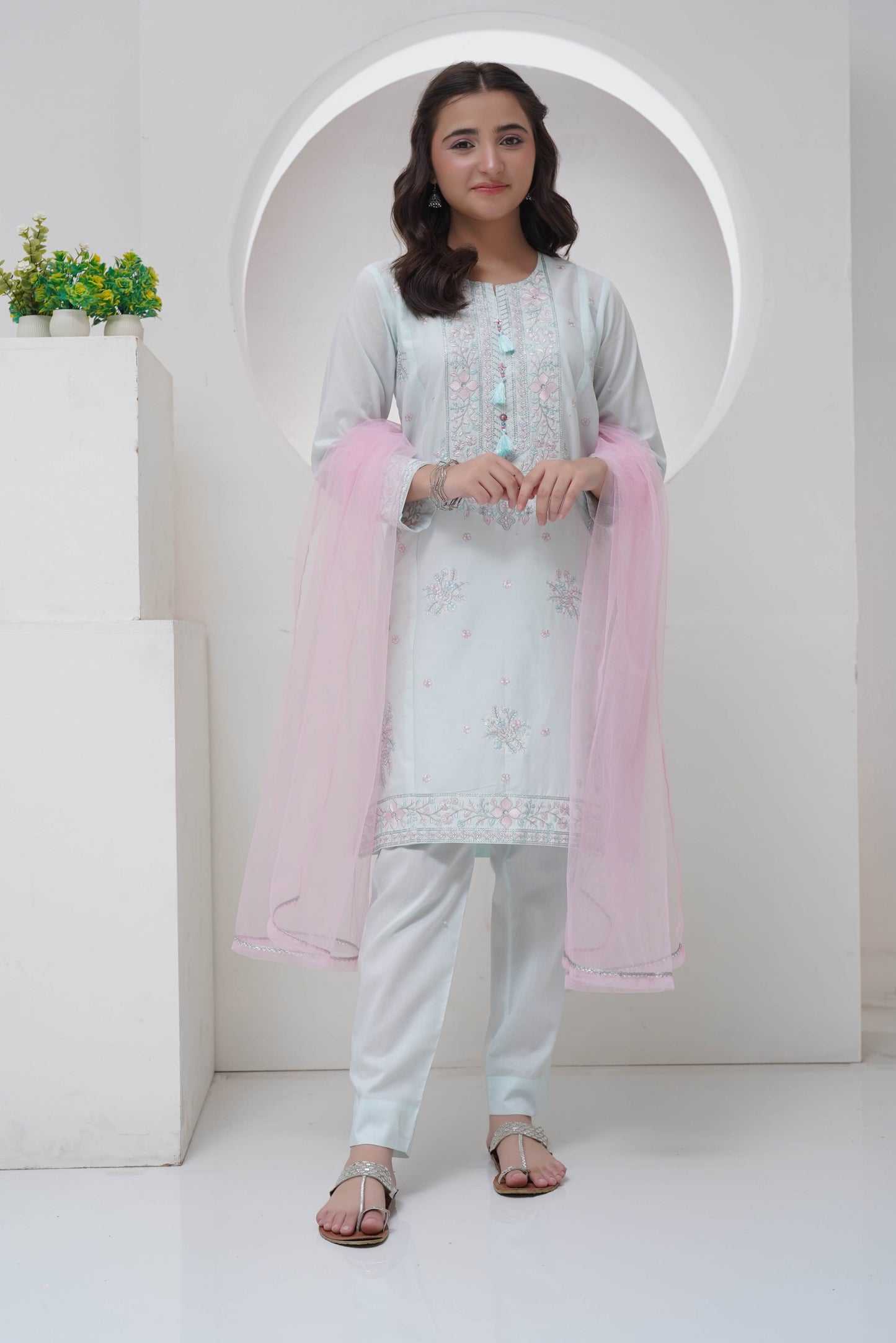 3 Piece Suit Embroidered Cambric Lawn Organza Dupatta R-T-SFC-010