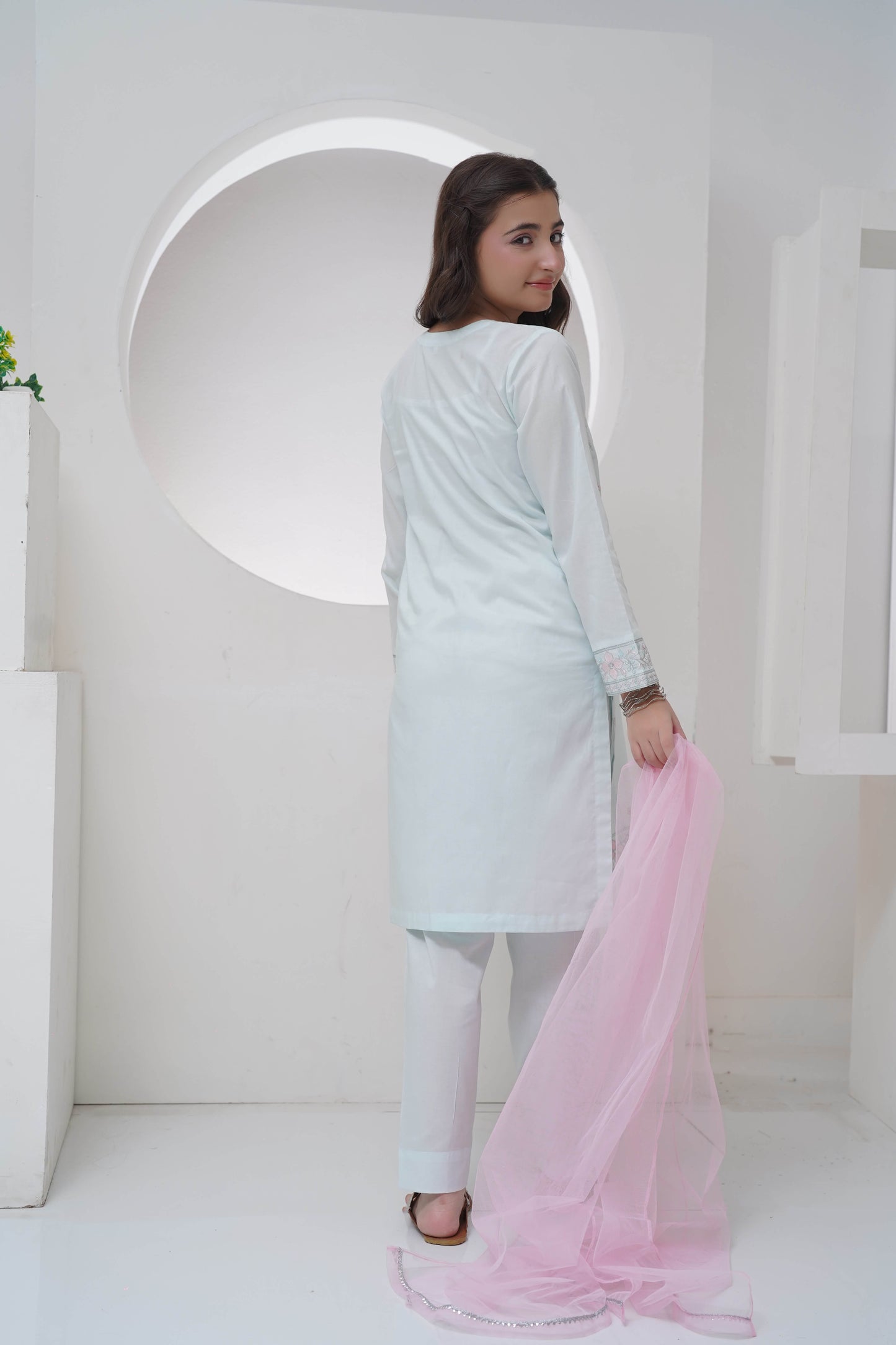 3 Piece Suit Embroidered Cambric Lawn Organza Dupatta R-T-SFC-010