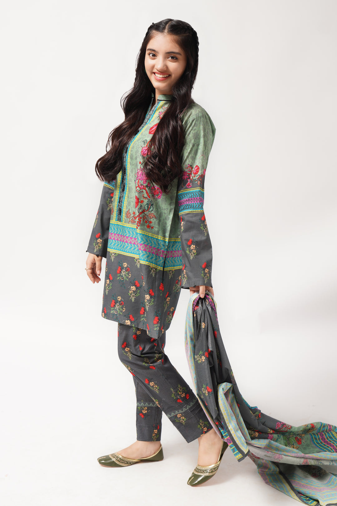 3 Piece Lawn Digital Printed Suit 3PCS-037