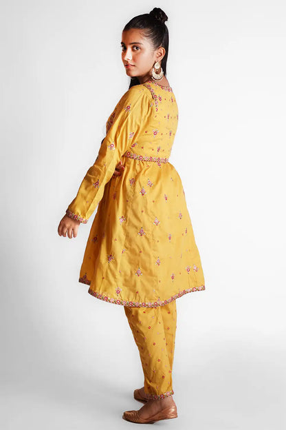 3 Piece Suit Jacquard Embroidered Suit with Koti & Trouser SFC-192