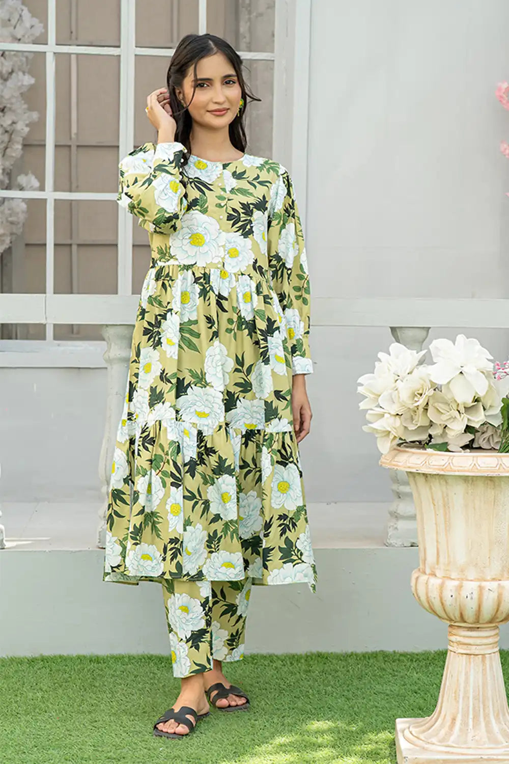 2 Piece Stylish Maxi Women’s Outfit Digital Printed Maxi T-FRK-003