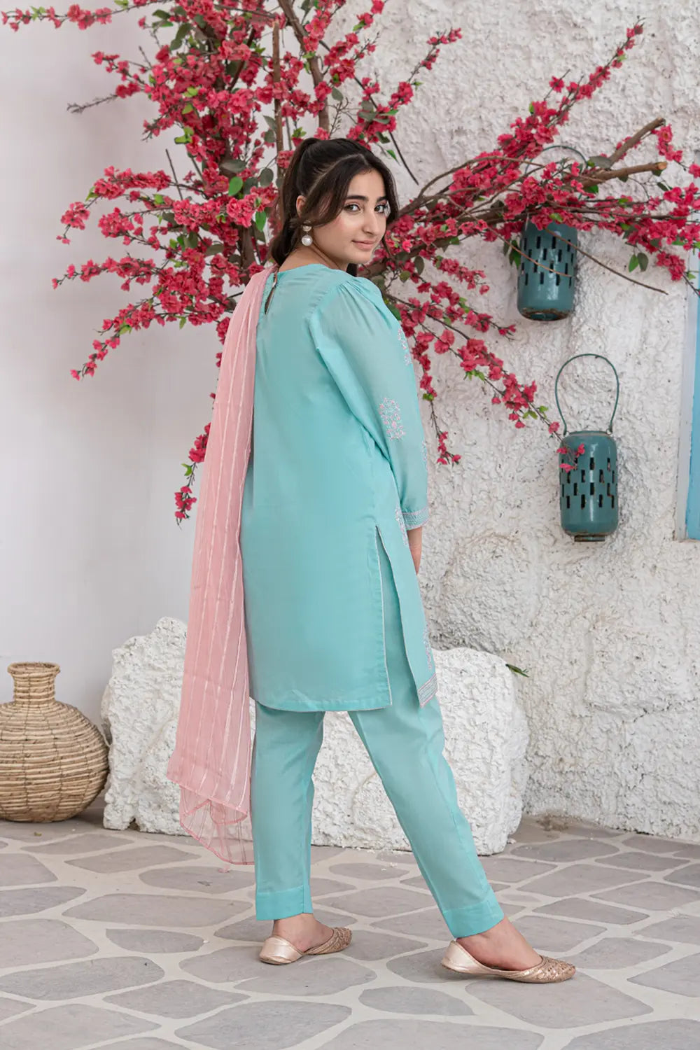 Embroidered Cotton Suit - T-SFC-S26-007
