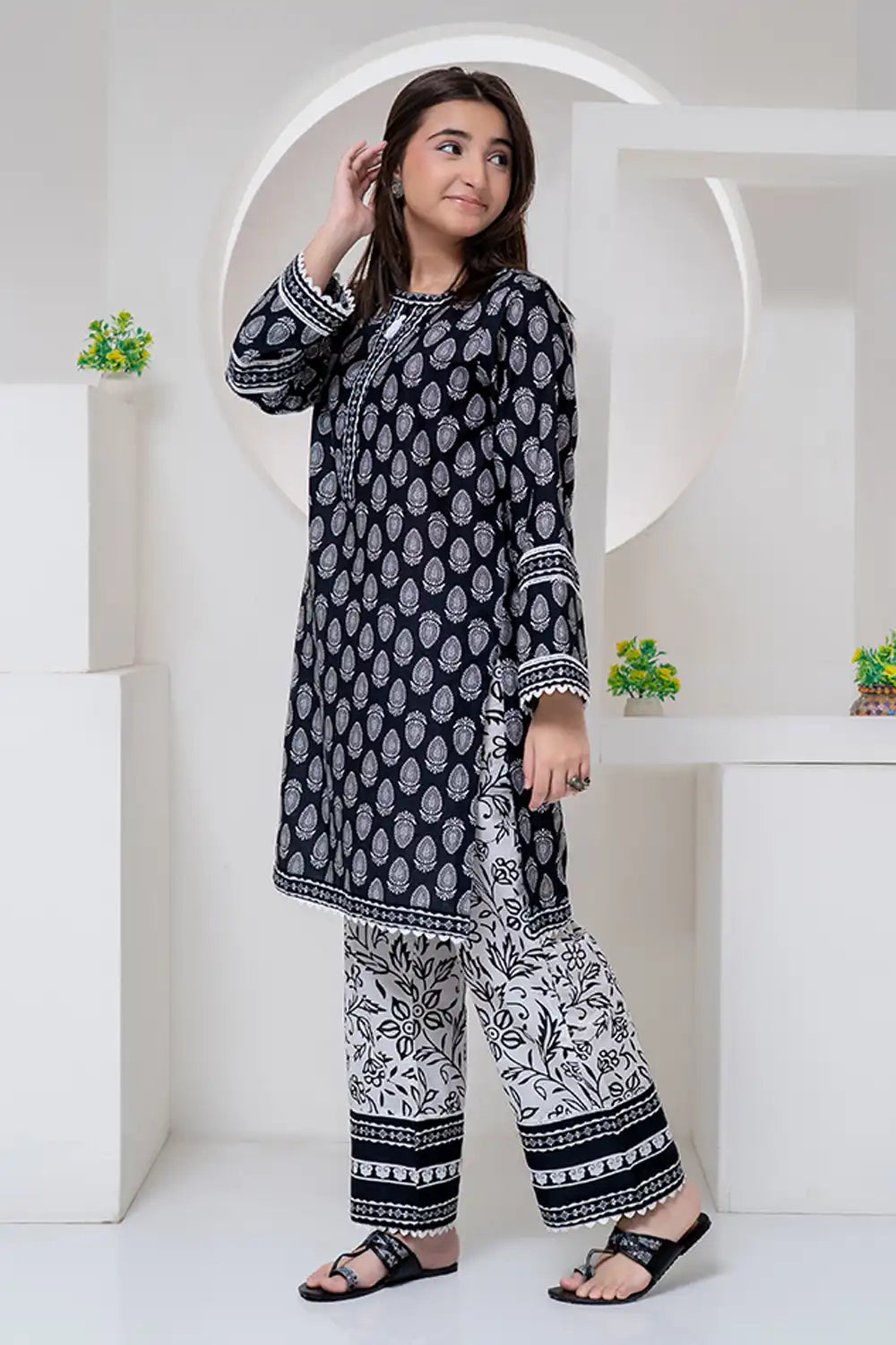 2 Piece Suit Black & White Lawn Printed Co-ords Set Cord-023