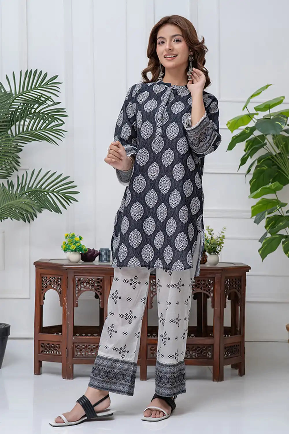 2 Piece Black & White Cambric Lawn Printed Co-ords Set Cord-024