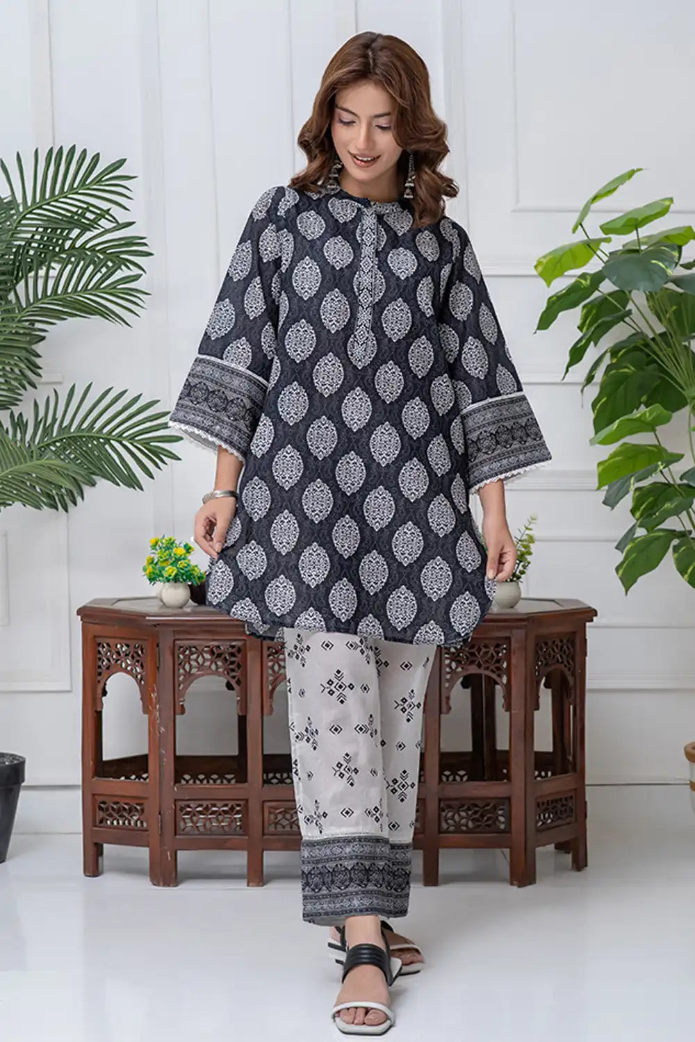 2 Piece Black & White Cambric Lawn Printed Co-ords Set Cord-024