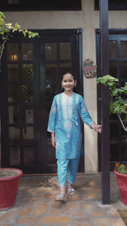 2PCS Embroidered with table print Suit In Cloudy Blue SKU: SFC-197